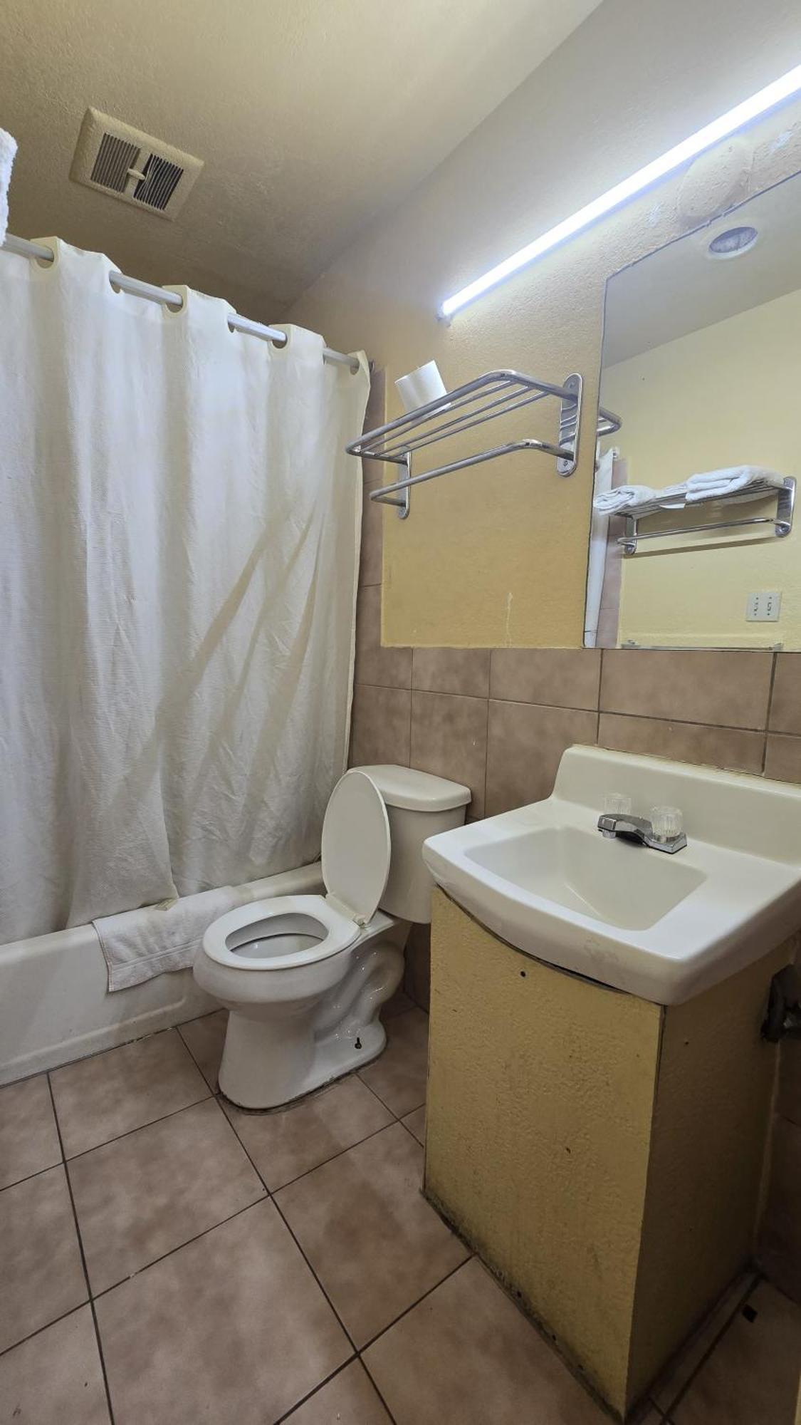 Super 7 Inn By Oyo San Antonio Nw Medical Center المظهر الخارجي الصورة